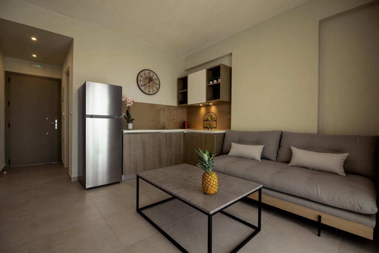 Le Grand Reve Aparthotel เยราคินิ ภายนอก รูปภาพ